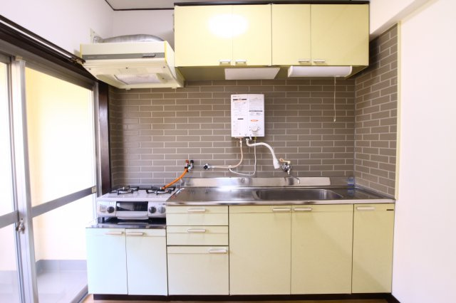 多聞台マンションのキッチン