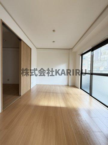 エルドムス陽光三番館の内装|同物件別部屋の写真です。