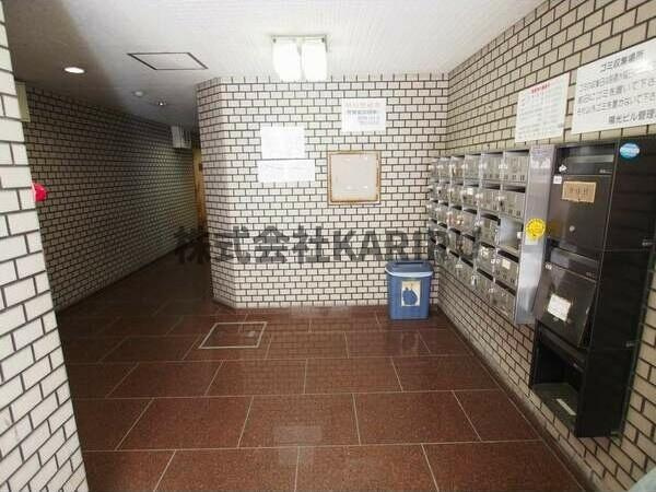 エルドムス陽光三番館のロビー