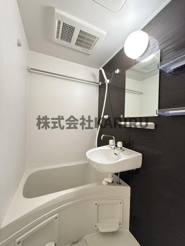 エルドムス陽光三番館の浴室|同物件別部屋の写真です。