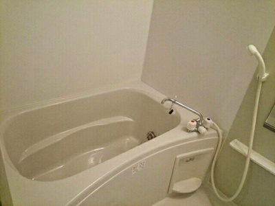 【浴室】 | ベル・グランツⅡ | ゆったり過ごせるお風呂です