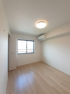 【洋室】 | 綿屋Ⅶ