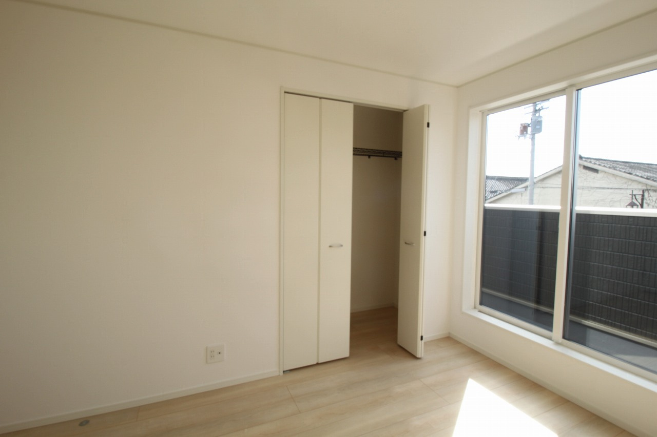 香美市土佐山田町東本町（第1）　新築戸建　1号棟【全2区画】の完成予想図|1号棟　イメージパース　5ＬＤＫ(和室あり)　建物面積　102.06㎡　（約30.87坪）