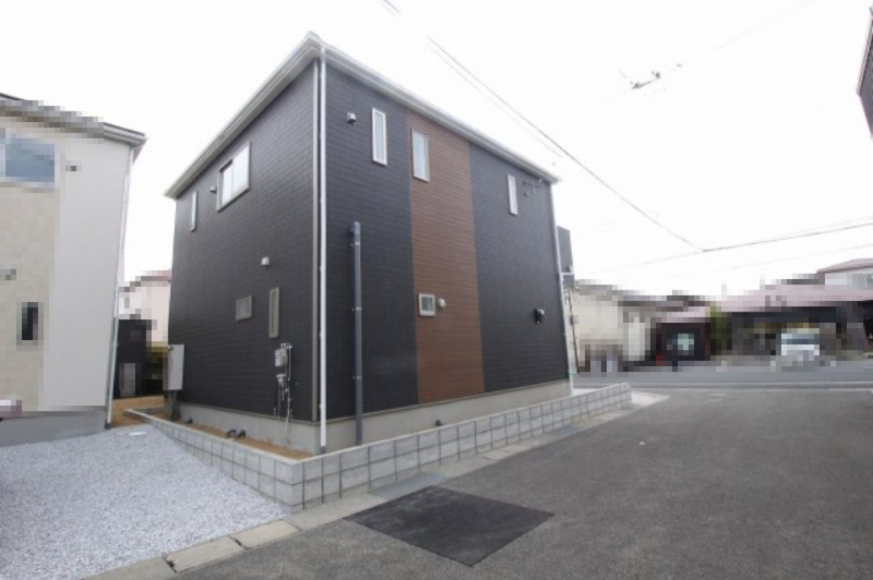 香美市土佐山田町東本町（第1）　新築戸建　1号棟【全2区画】の外観|1号棟　5ＬＤＫ(和室あり)　建物面積　102.06㎡　（約30.87坪）