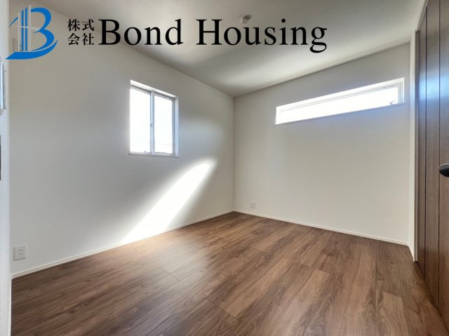 お車3台駐車可能・LDK広々18帖　池上4丁目　限定1棟の洋室