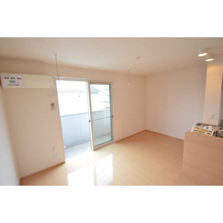 【居間・リビング】 | エクレール下栗Ｃ | 対面キッチン