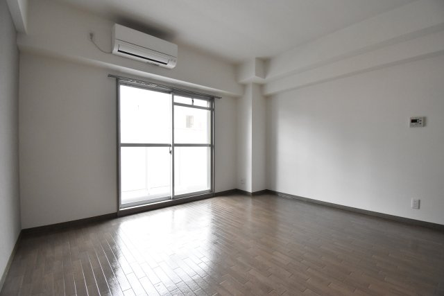 アスルシエロ苅田の居間・リビング