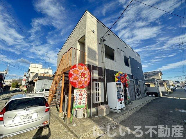 阿南市富岡町あ石のアパートの外観
