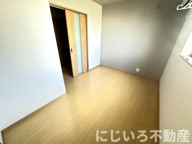 阿南市富岡町あ石のアパートの寝室