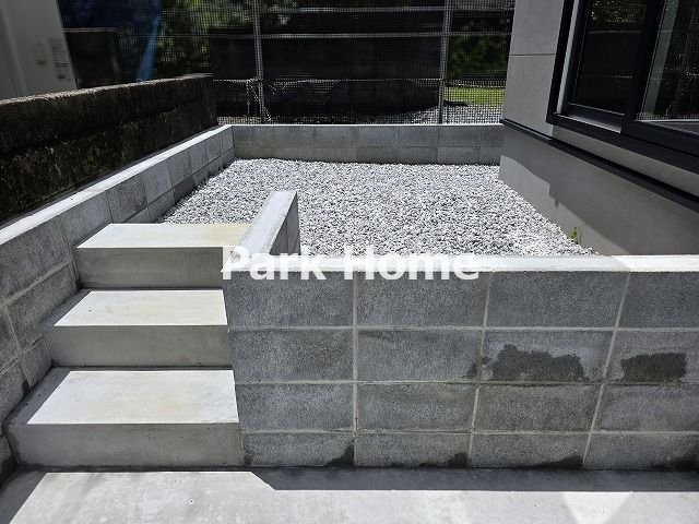 高知市福井町　新築戸建ての庭