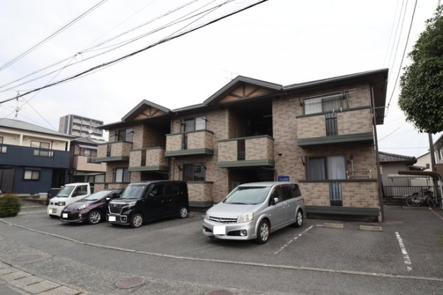 熊本市中央区世安３丁目のアパートの外観