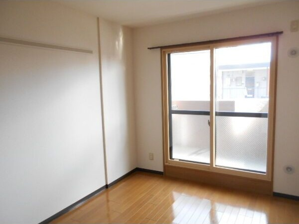 ライプン(RIPEN)の内装