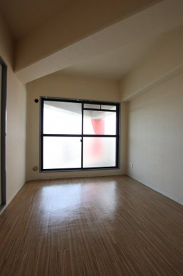 【洋室】 | エルモーソ・デ・昌栄