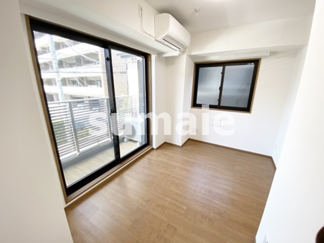 ステラコート北浦和の洋室|角部屋、2面採光で換気もバッチリ☆