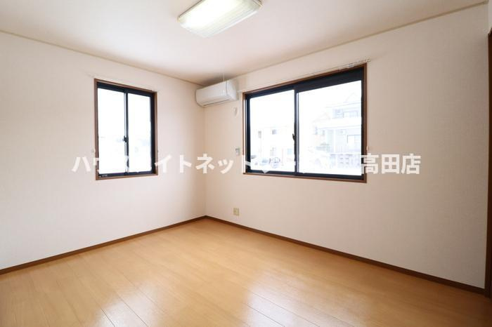 ビリーブの内装|洋室