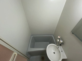 落ち着いた空間のお風呂です