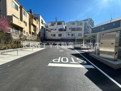 【駐車場】 | クレヴィアリグゼ西馬込 | 駐車場があります