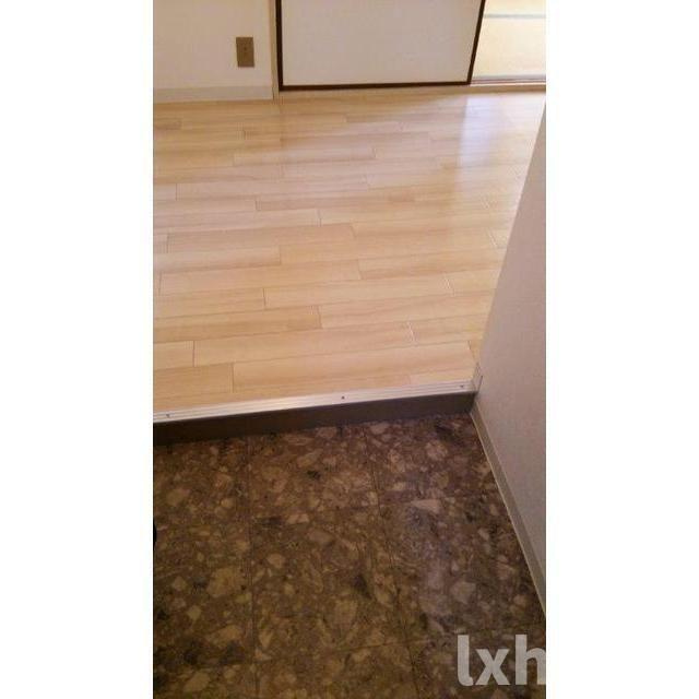 マンション藤の玄関