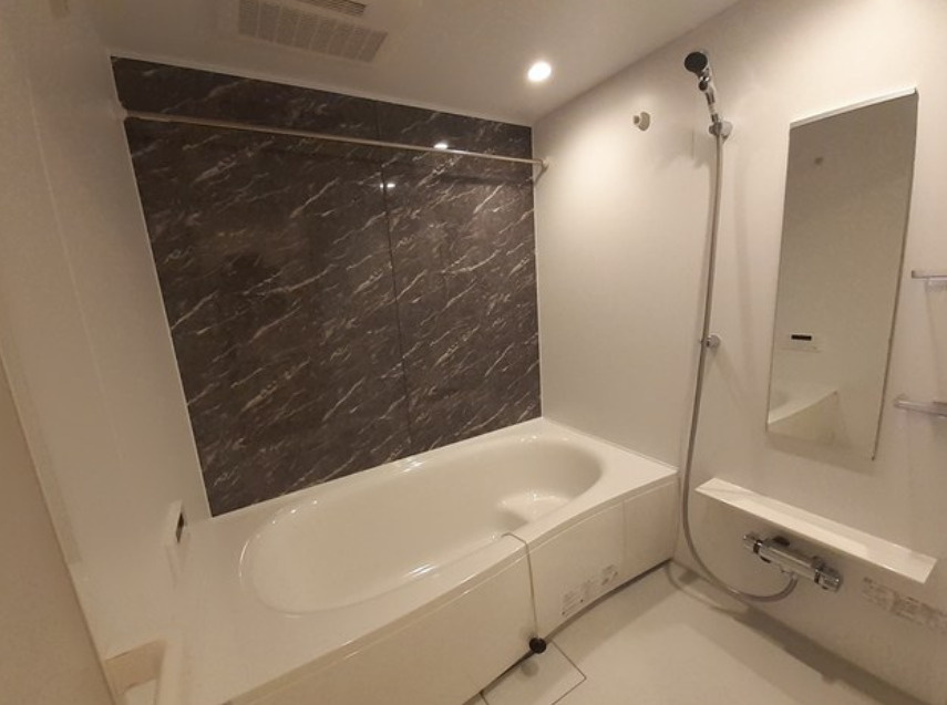 カミーノクラントーノ　ドゥーエの浴室