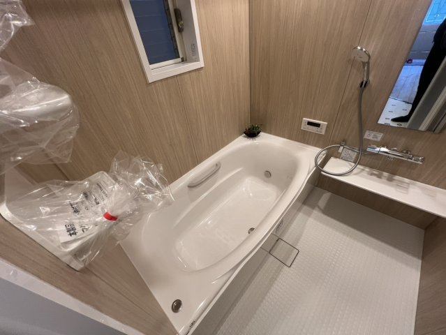 岡山2丁目　中古戸建の浴室|お風呂も新調しました温かみのある色使いのお風呂ですね☆彡