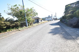 【前面道路含む現地写真】 | 肝属郡肝付町新富　中古戸建