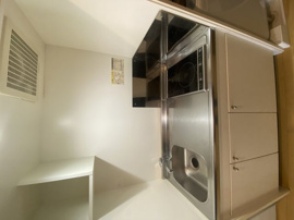 コンパクトなキッチンで掃除もラクラク