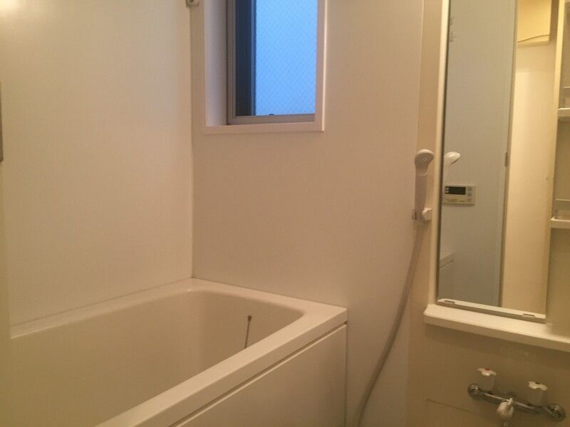 メグロポイントの浴室