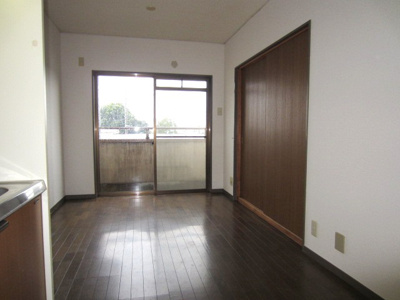 【居間・リビング】 | ヴィレッジヒルズＴＡＫＡ