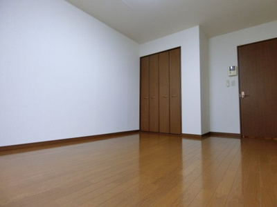 【寝室】 | フロランス東助松