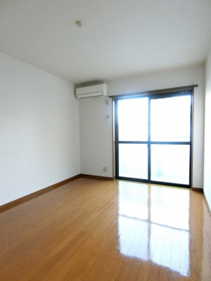 【居間・リビング】 | liberte