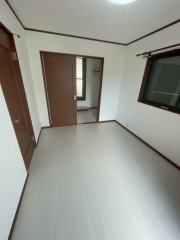 【洋室】 | 宇治市伊勢田町中荒　中古戸建　リフォーム済