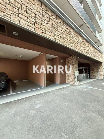 プレジオ梅田の駐車場