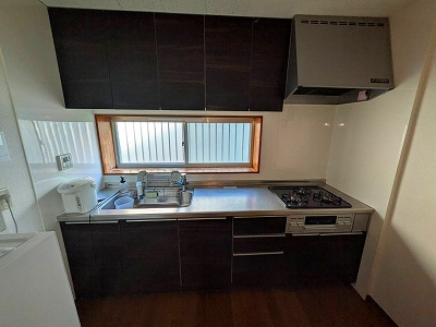 上高田1丁目戸建のキッチン