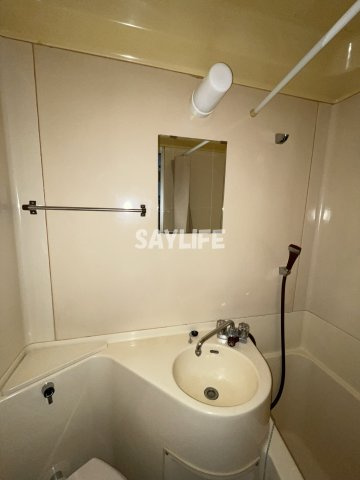 メゾン深江橋の洗面所