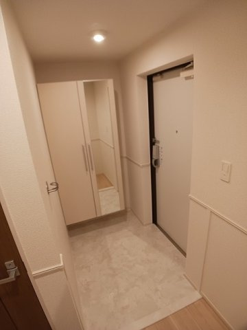 ＣＲＥＶＡＮＣＥ亀戸の玄関