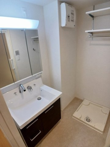 ＣＲＥＶＡＮＣＥ亀戸の洗面所