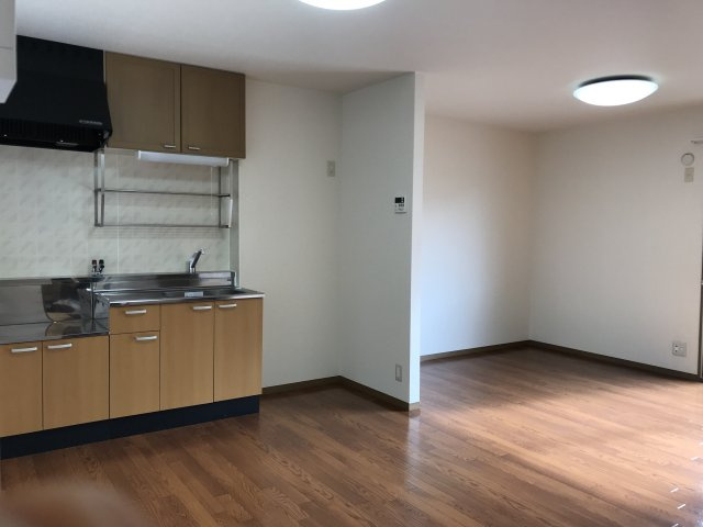 プレステージ芦屋D棟の居間・リビング|ゆったり過ごせるリビングです