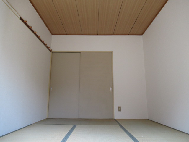 内山ハイツの子供部屋