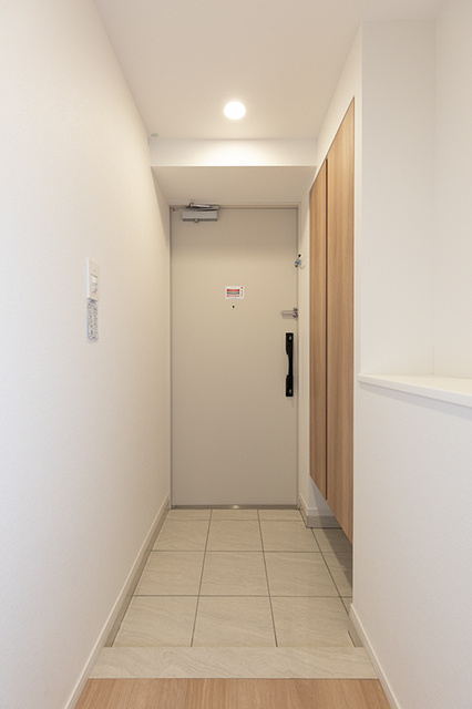 ＲＪＲプレシア東十条ガーデンの玄関|※写真は同タイプ住戸です。