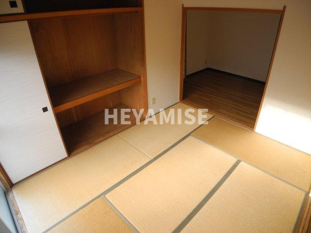 東長崎七福マンションの収納|※同物件、反転間取りの写真です※現況を優先します