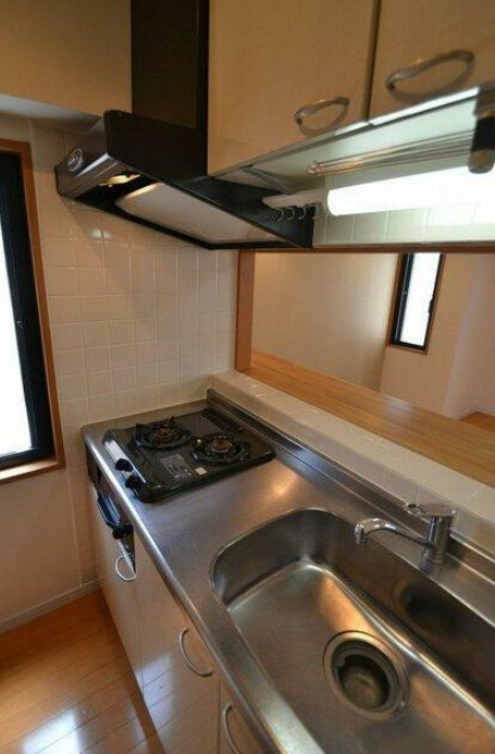 ウィッシュ・スクエア・イーストのその他