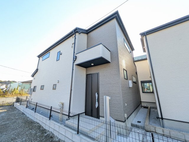 八王子市　中野山王　新築一戸建て