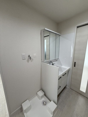 【洗面所】 | セリタビル