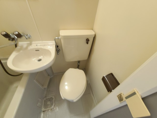 【トイレ】 | 綺麗で清潔感あるトイレです