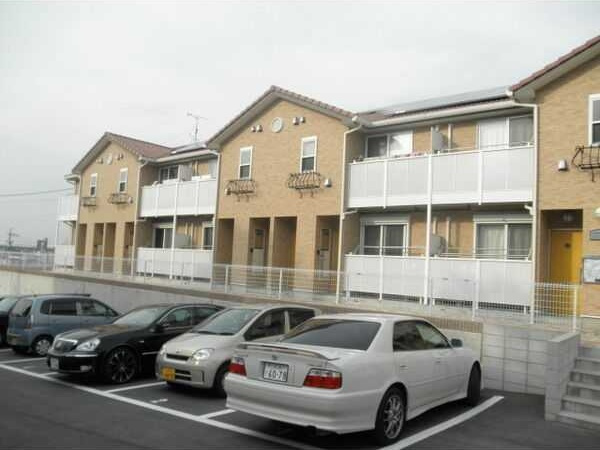 アンプルール　リーブル　フラッツマルシェ　　刈谷市近郊の賃貸はクラスホーム刈谷店の外観