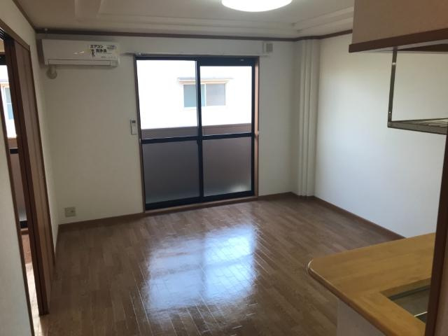 サン・リバー東原の内装|室内