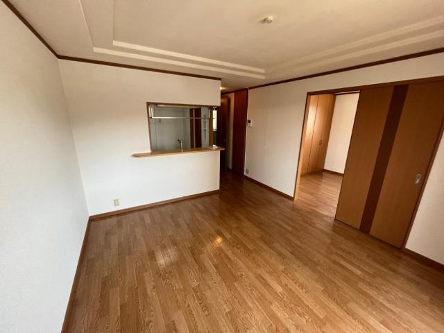 サン・リバー東原の居間・リビング|リビング