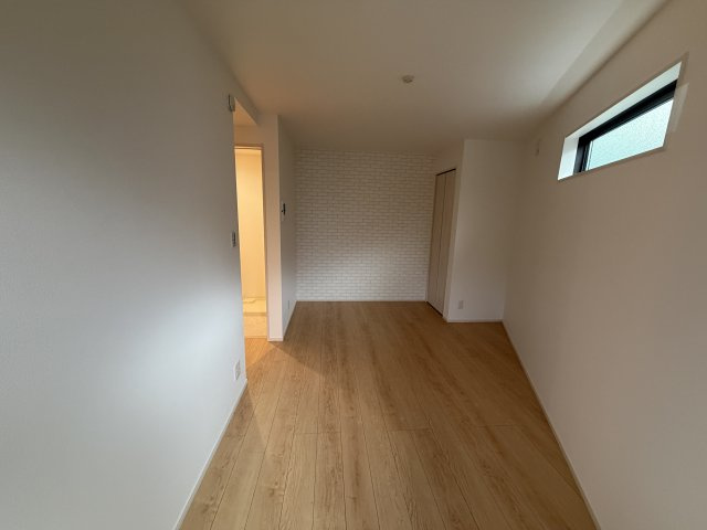 Ours Lavande（ウルス・ラヴァンド）の内装