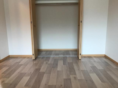 【内装】 | グランピエールＡ | 洋室