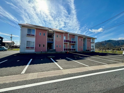 【駐車場】 | グッディー1号館・2号館